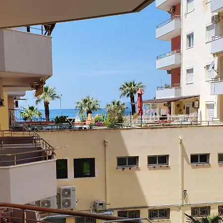 The Endless Summer * Vlorë