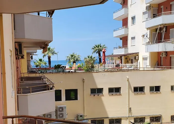 The Endless Summer * Avlonya